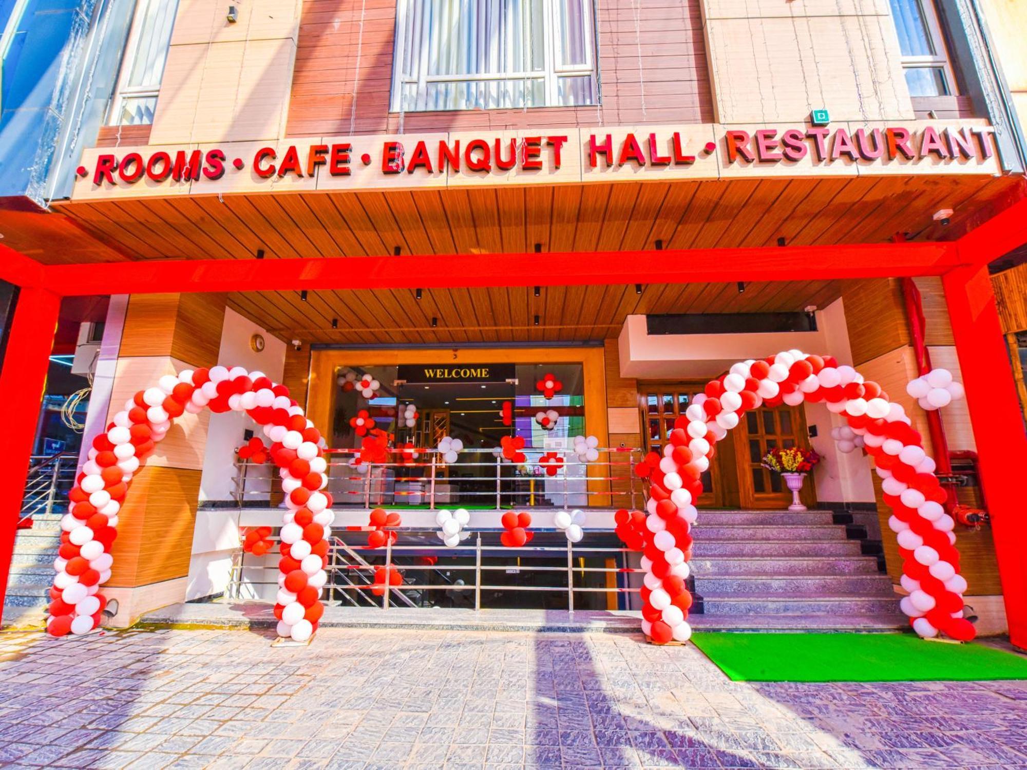 Hotel Anju Shree